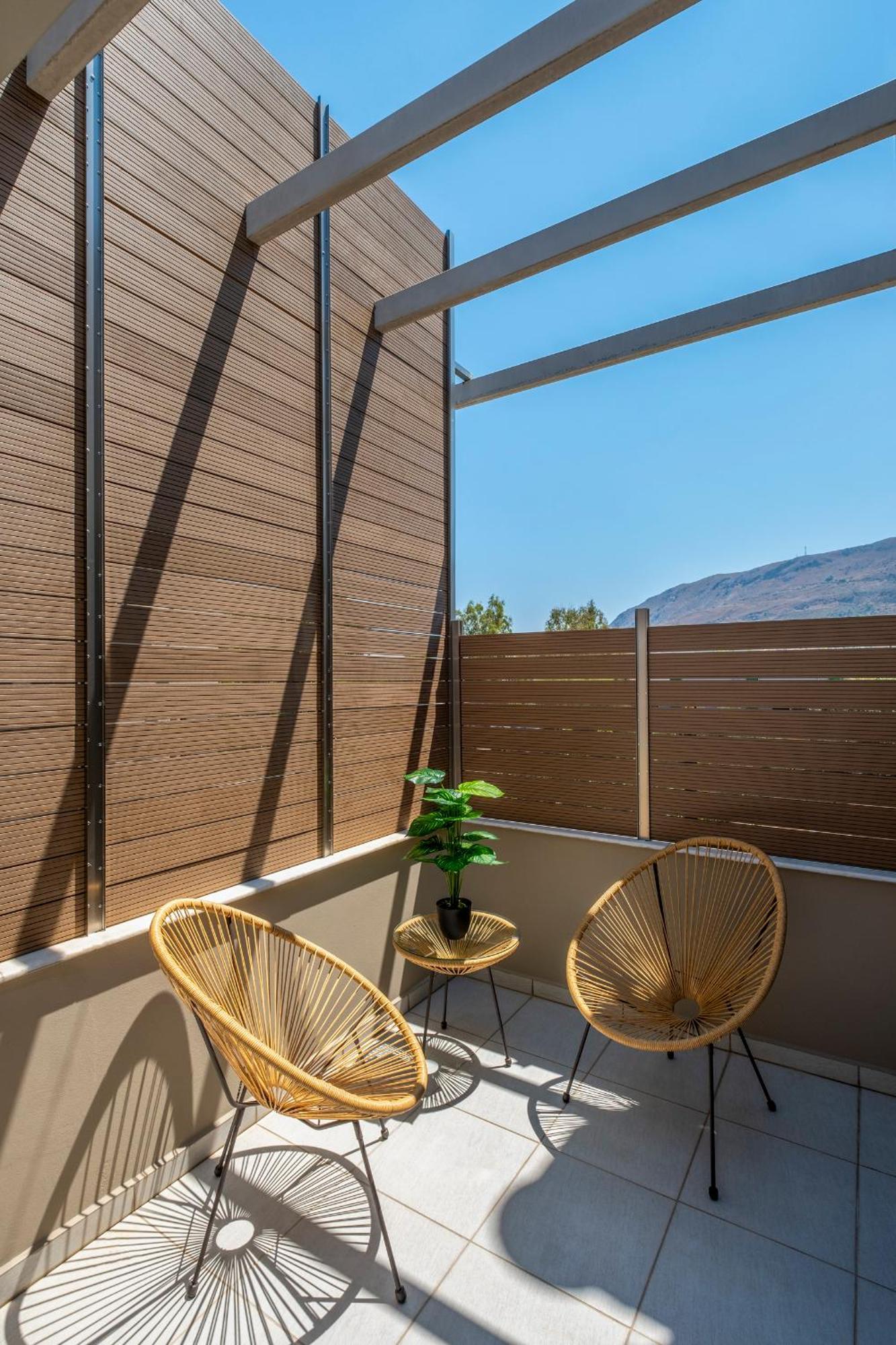 Delight Luxury Residences - Souda Room photo